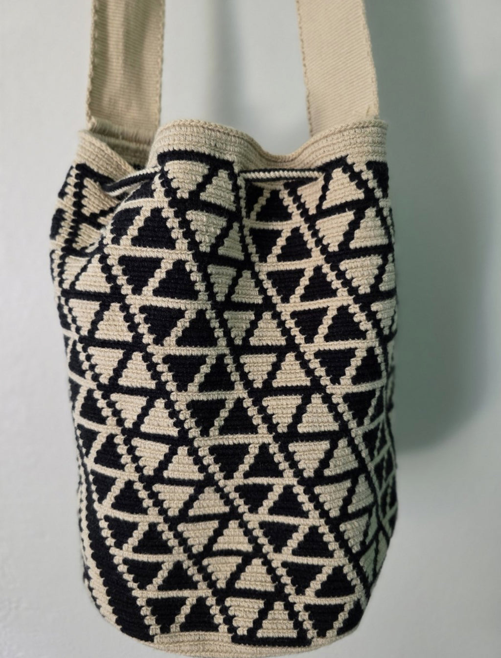 Triad Lattice - Authentic Handmade Wayuu Mochila Bag, Large