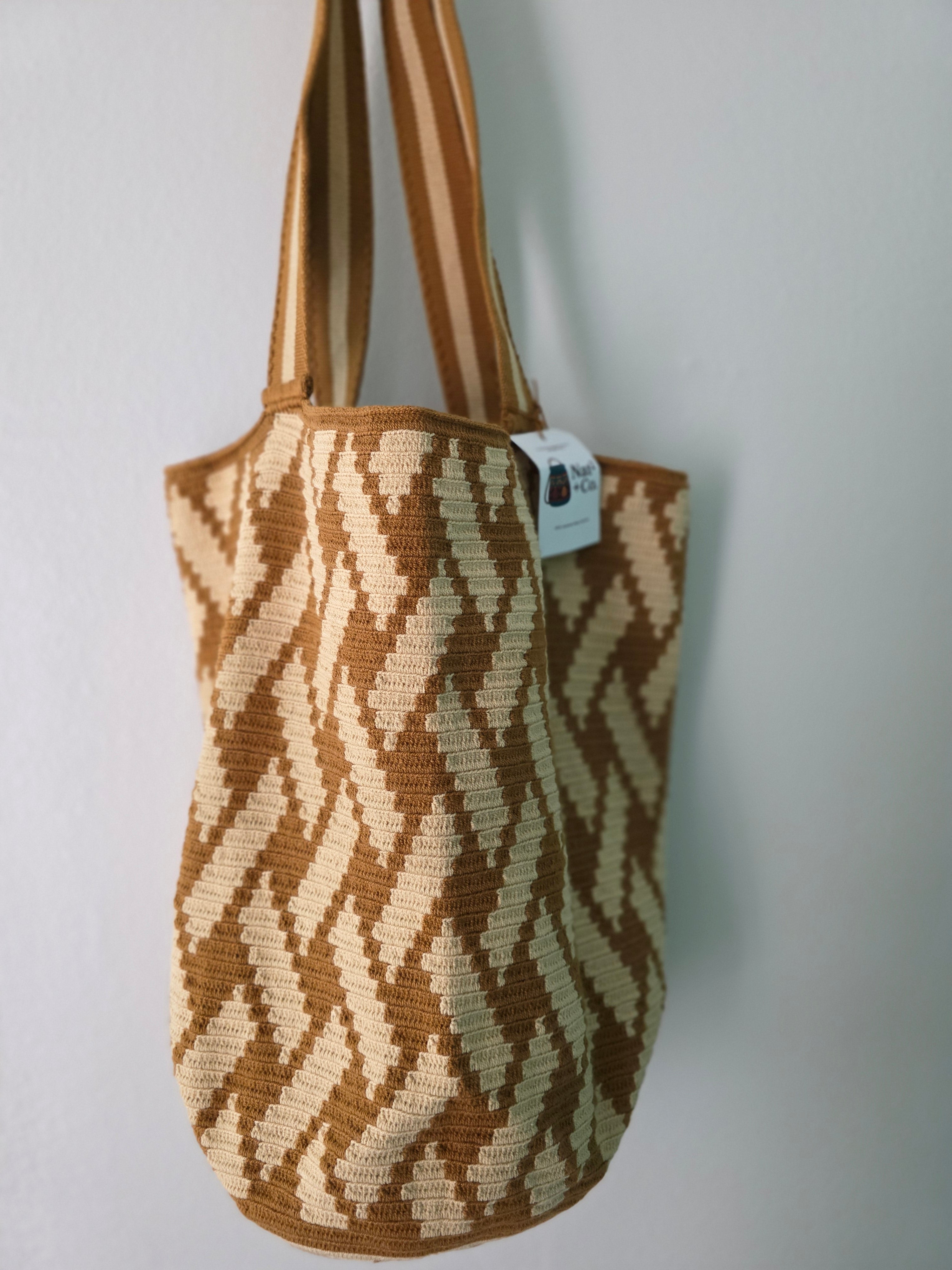 Sabira - Handwoven Wayuu Tote