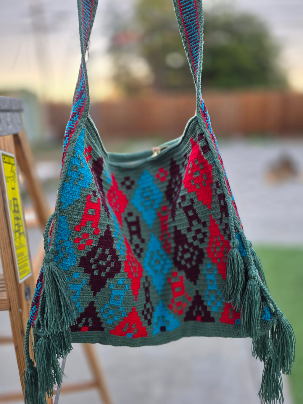 Moss Green Zippered Mochila