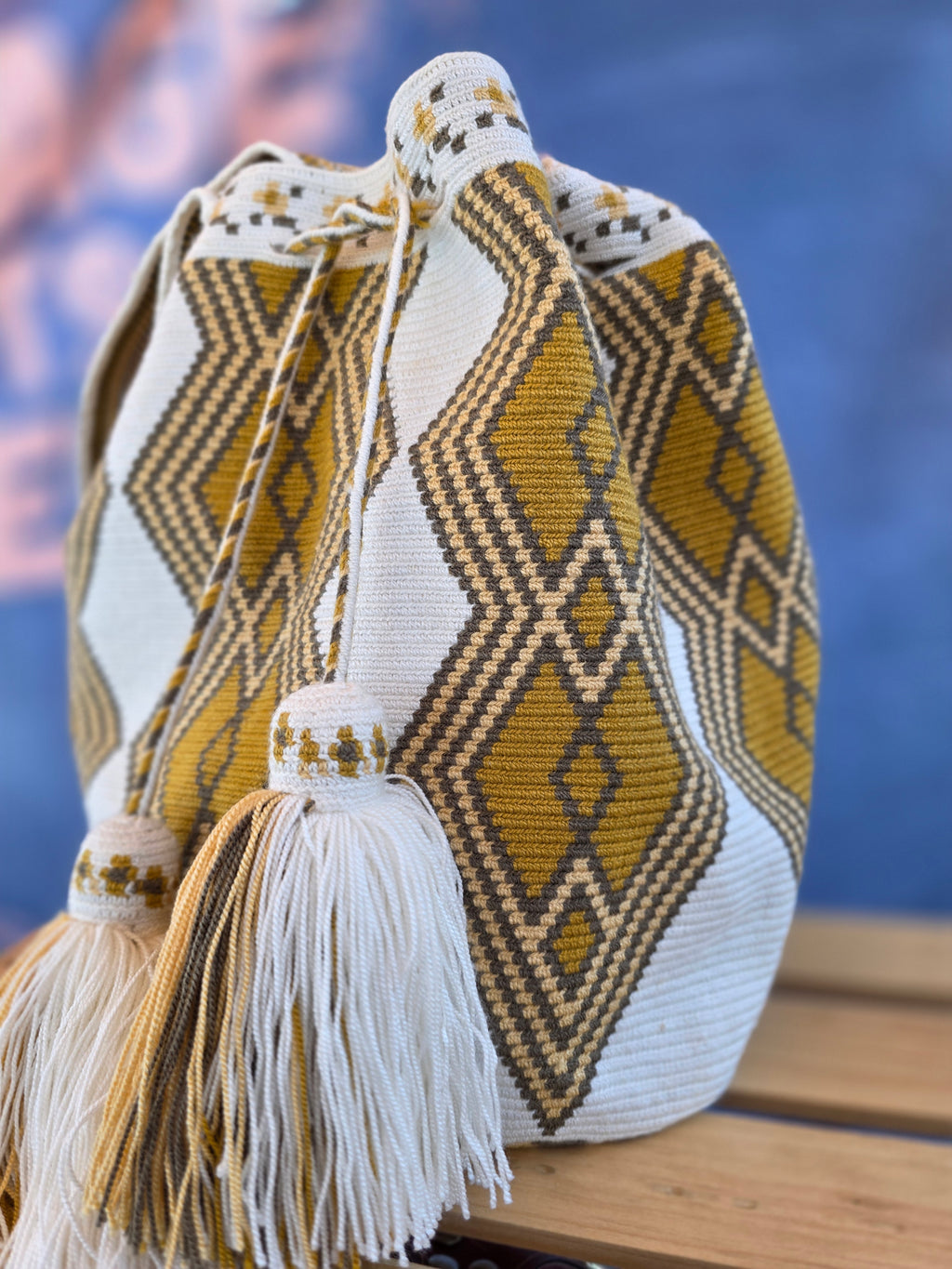 Marza – One-Thread Wayuu Mochila Large