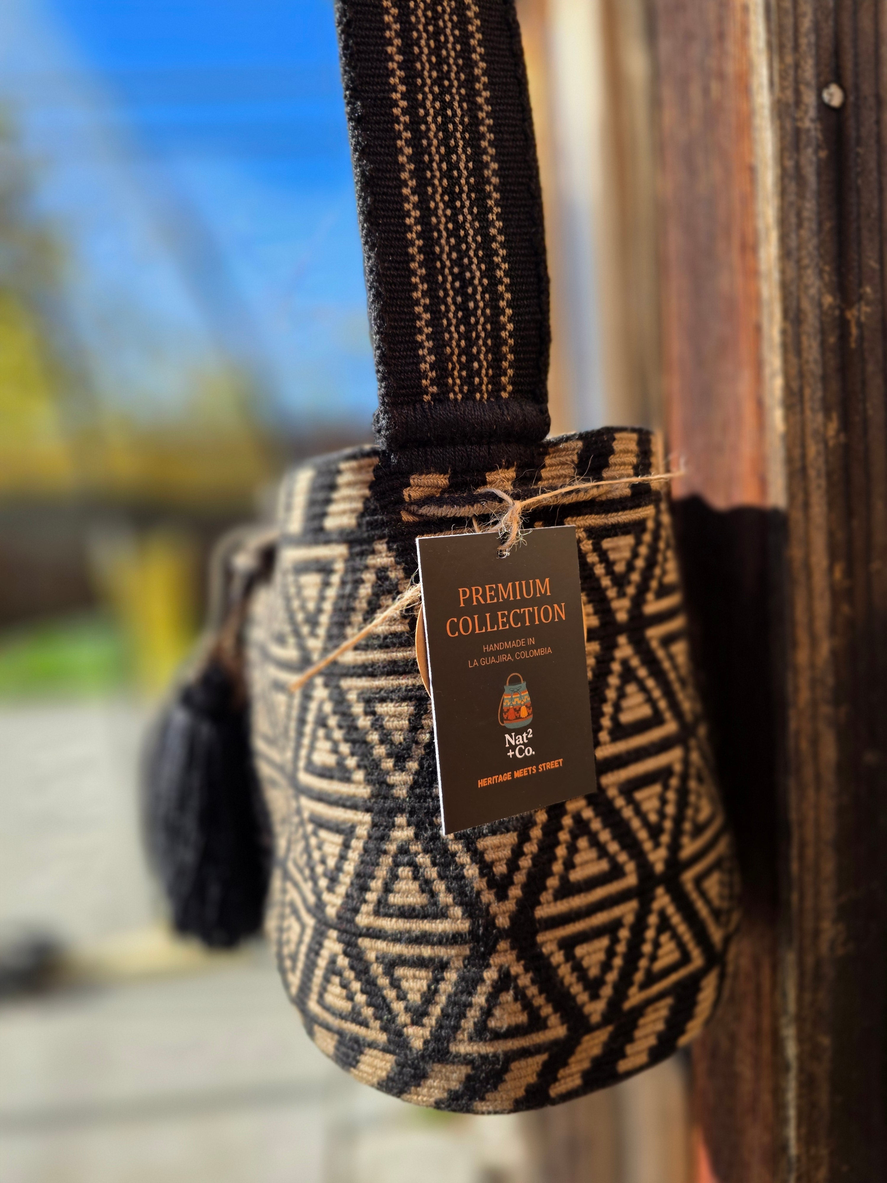 Axis Stone
Small One-Thread Mochila