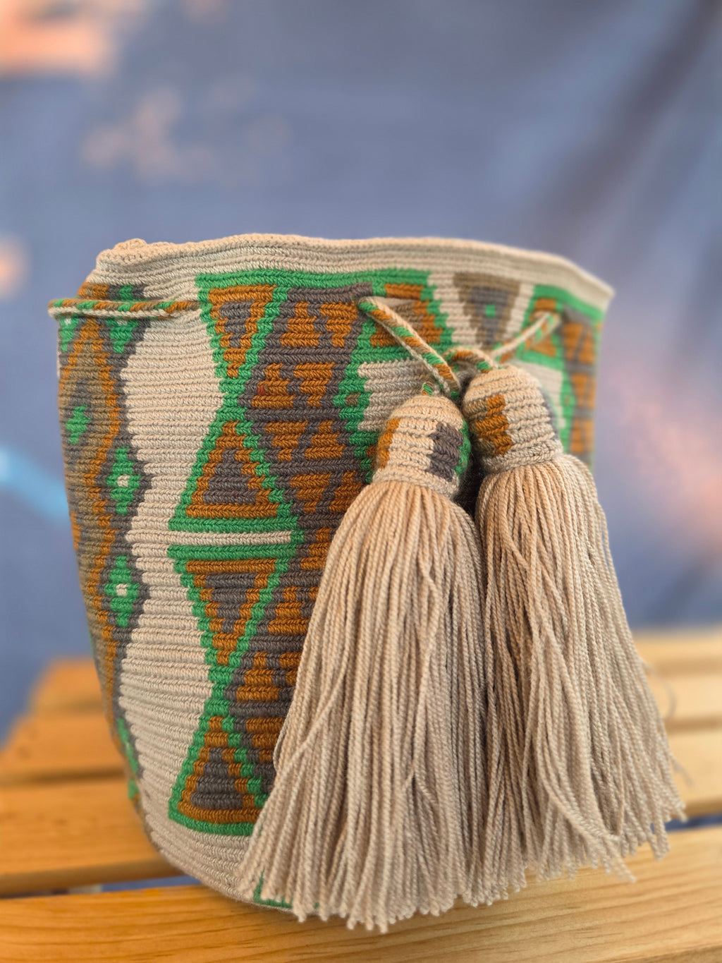 Cedar – One-Thread Wayuu Mochila Small