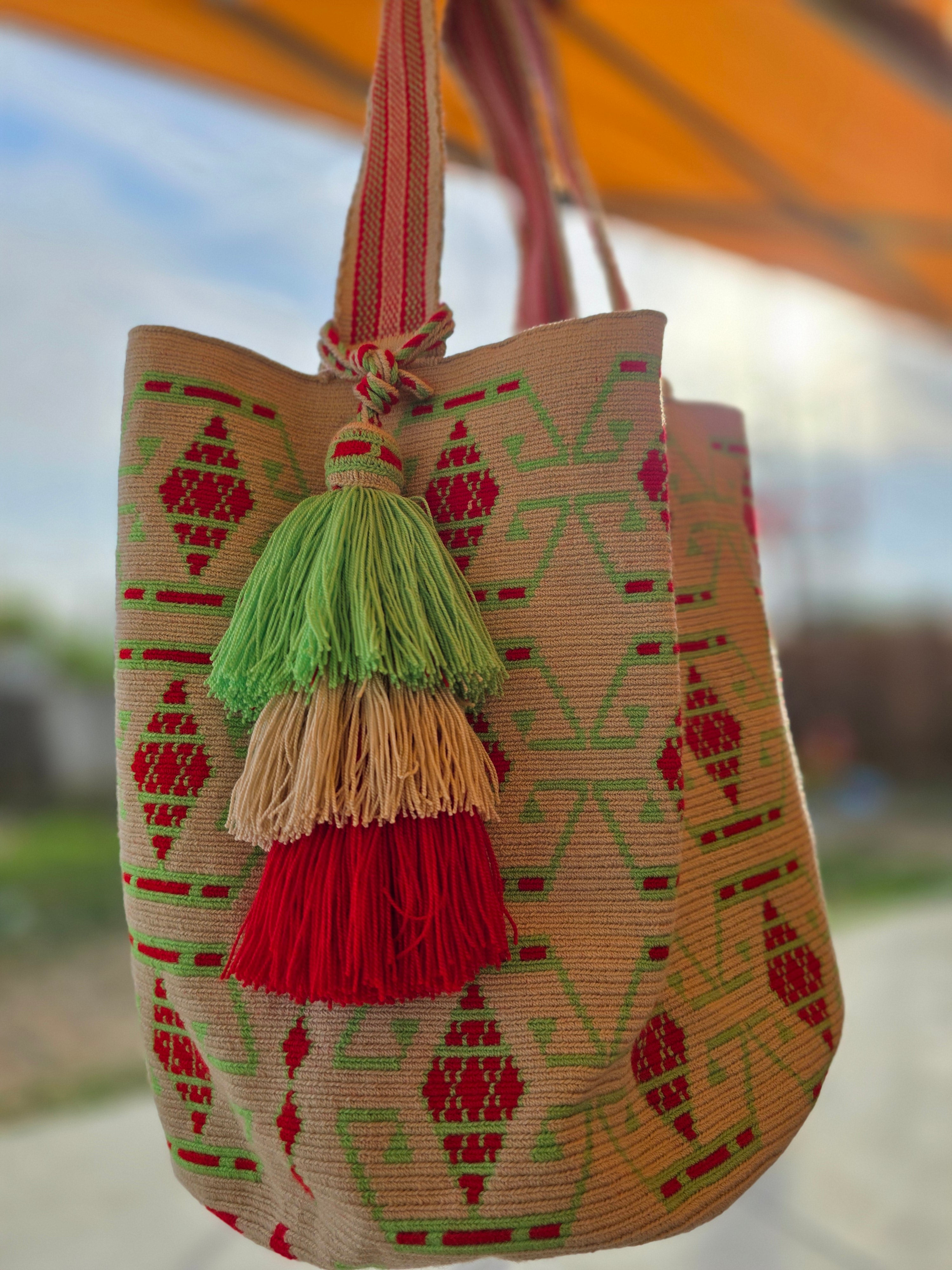 Spruce- Wayuu One-Thread Tote