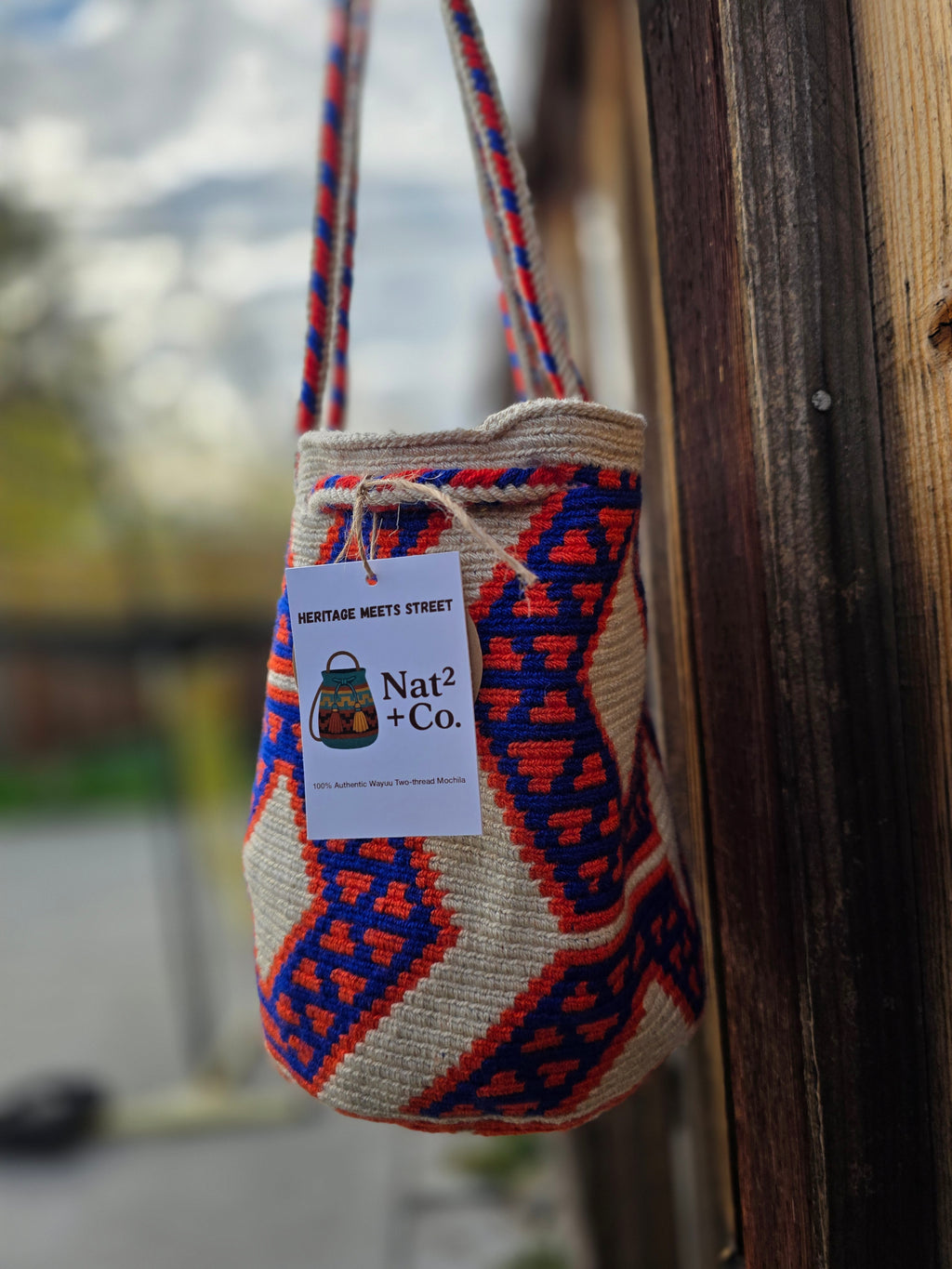 Hexline
Small Two-Thread Mochila