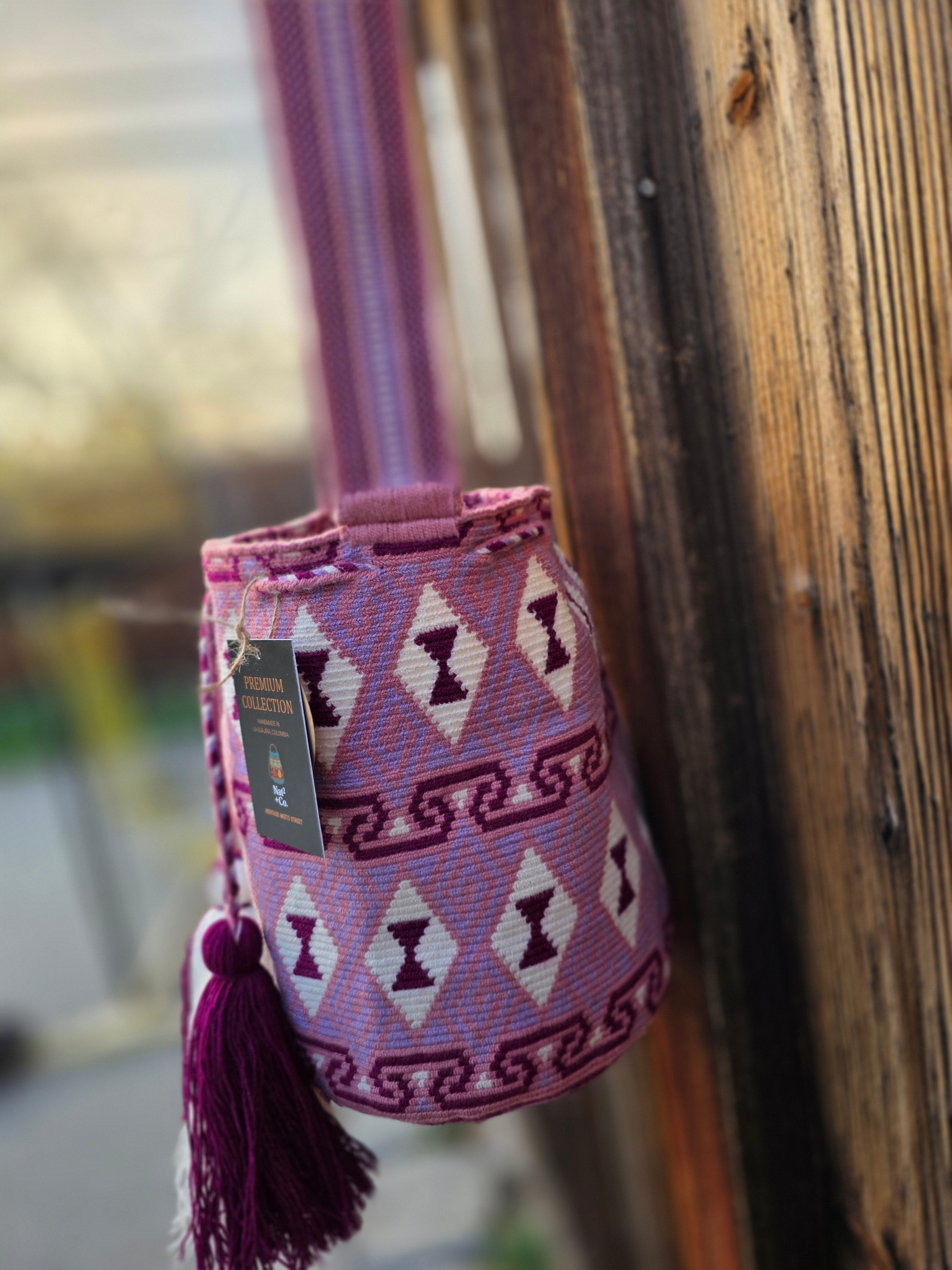 Plum Rose
Medium | One-Thread