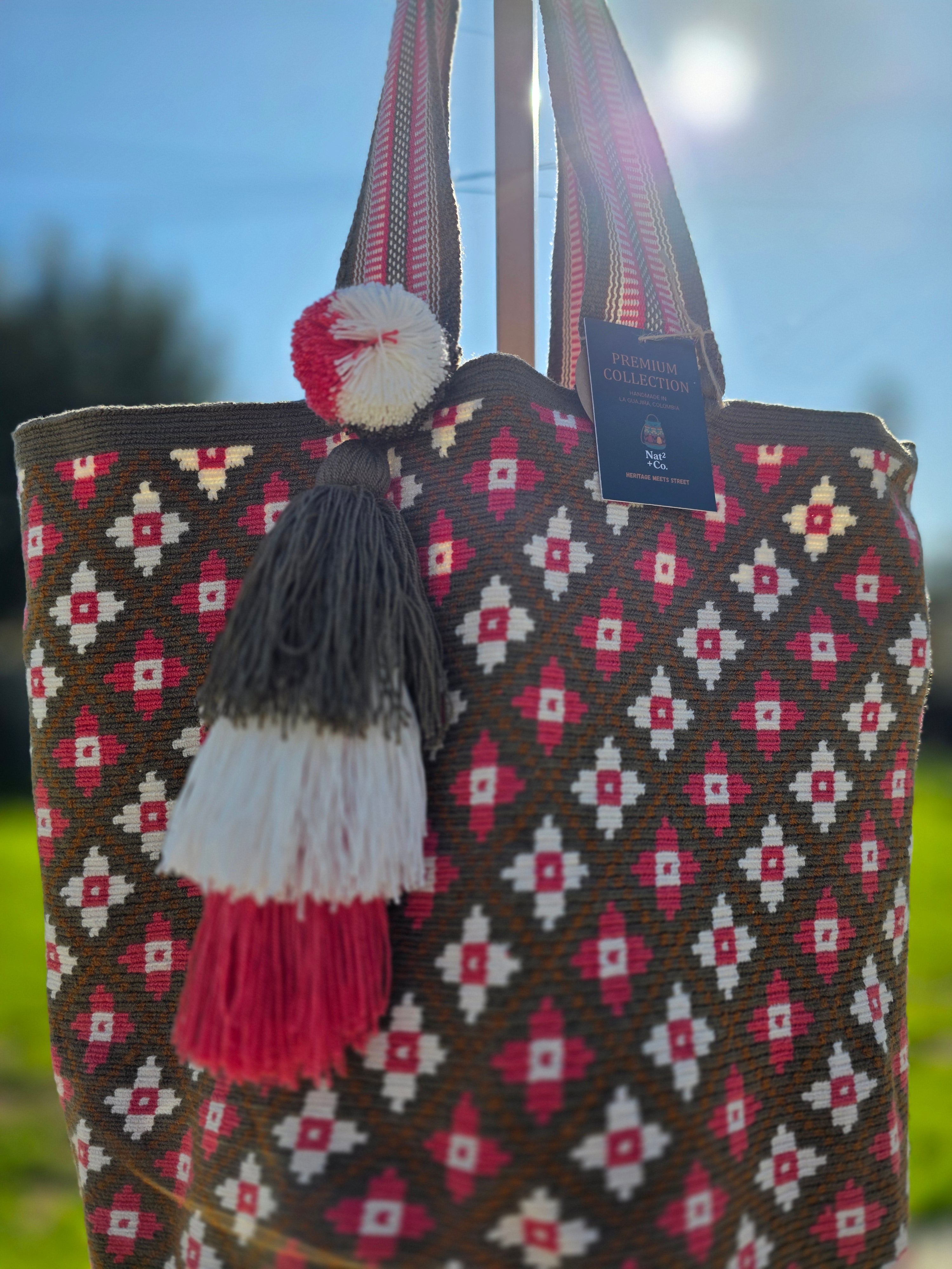 Crimson Lattice
One-Thread Wayuu Tote