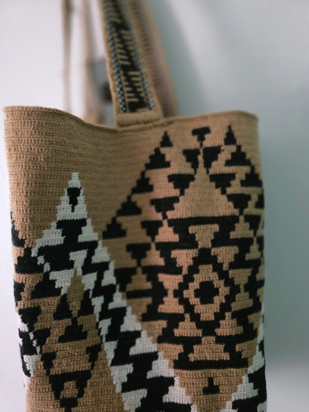 Araní – Handwoven Wayuu Tote