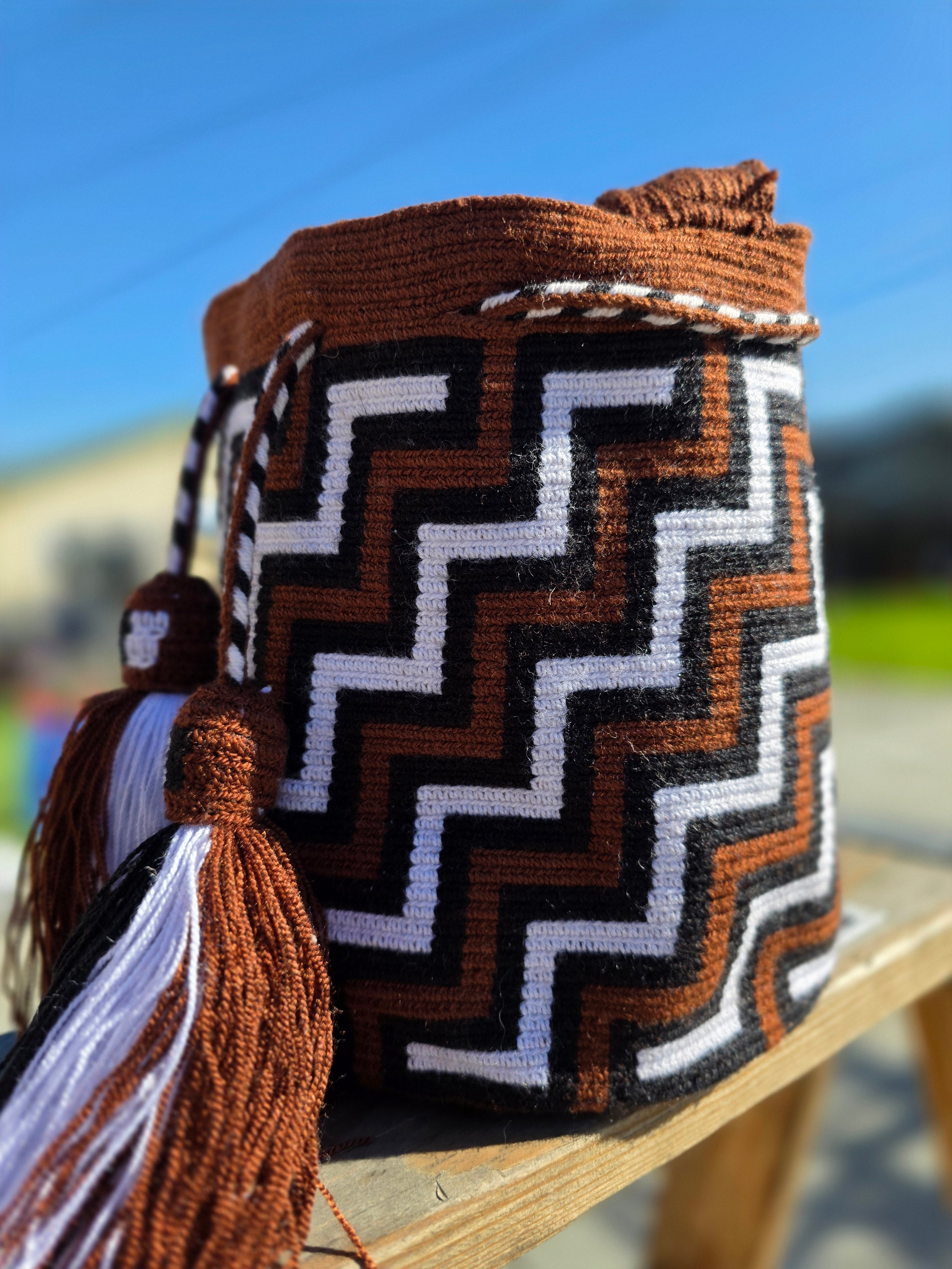 Crossmark
Small One-Thread Mochila