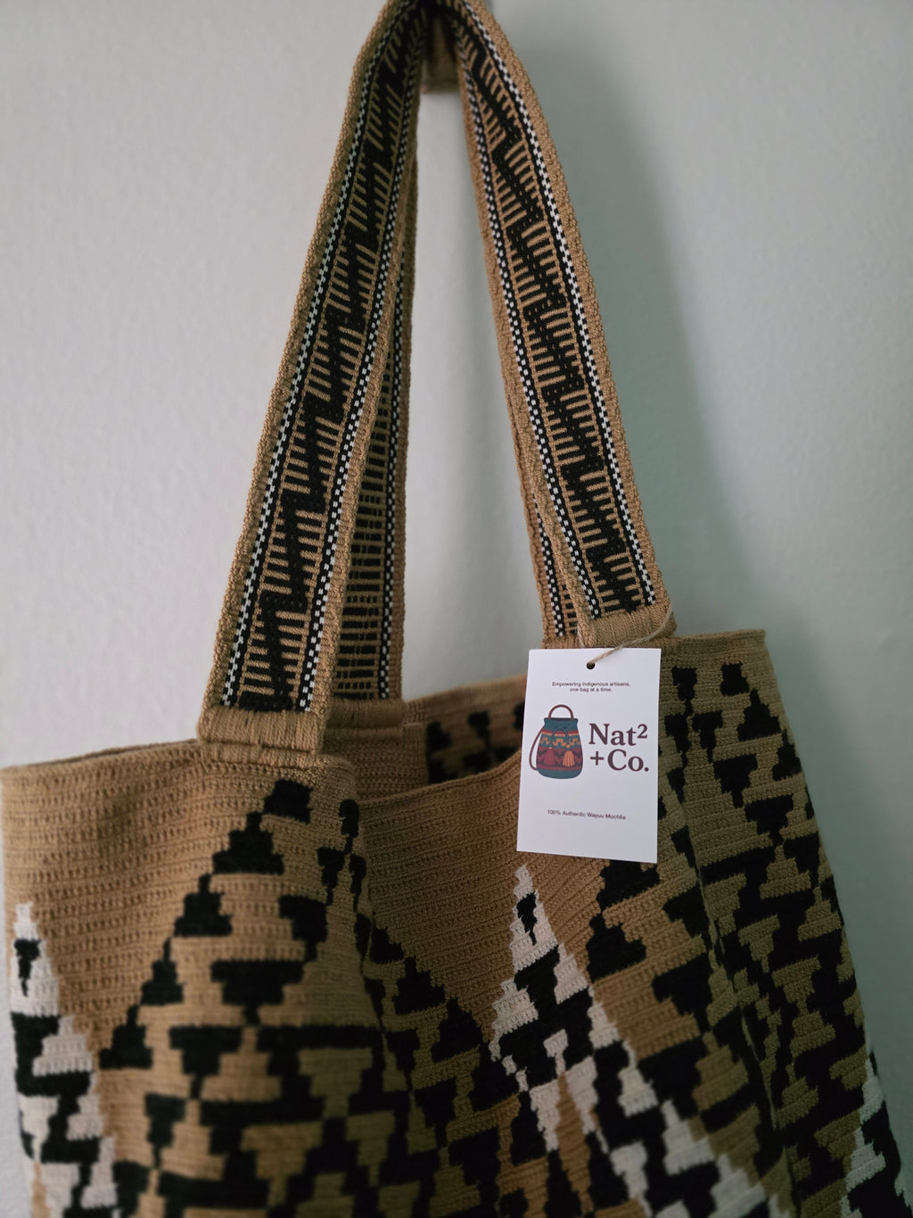 Araní – Handwoven Wayuu Tote