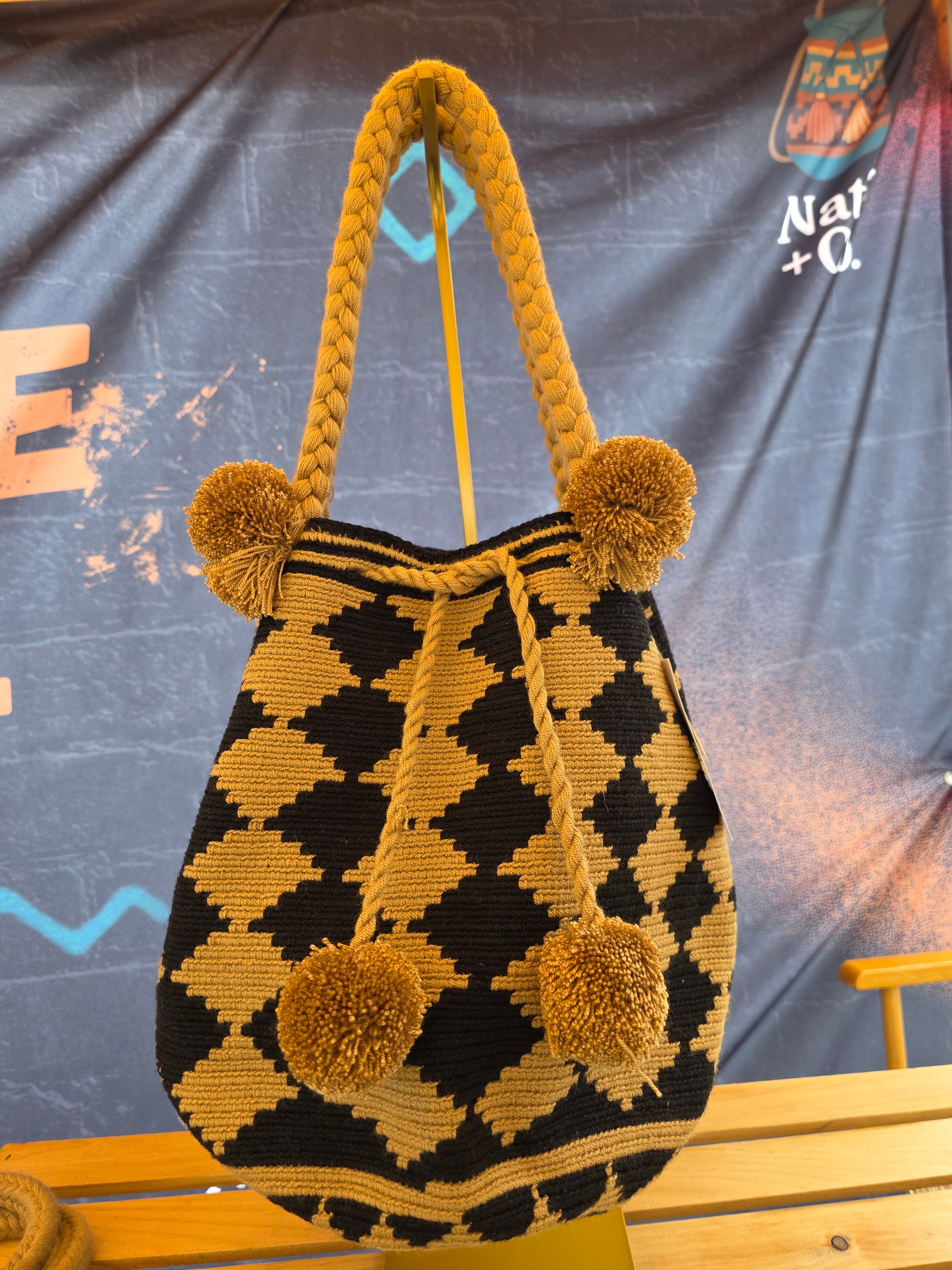 Ridge | Diamond Pattern Wayuu Mochila.