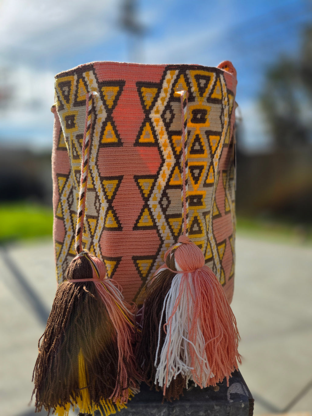 Golden Path Mochila — Large (One-Thread)