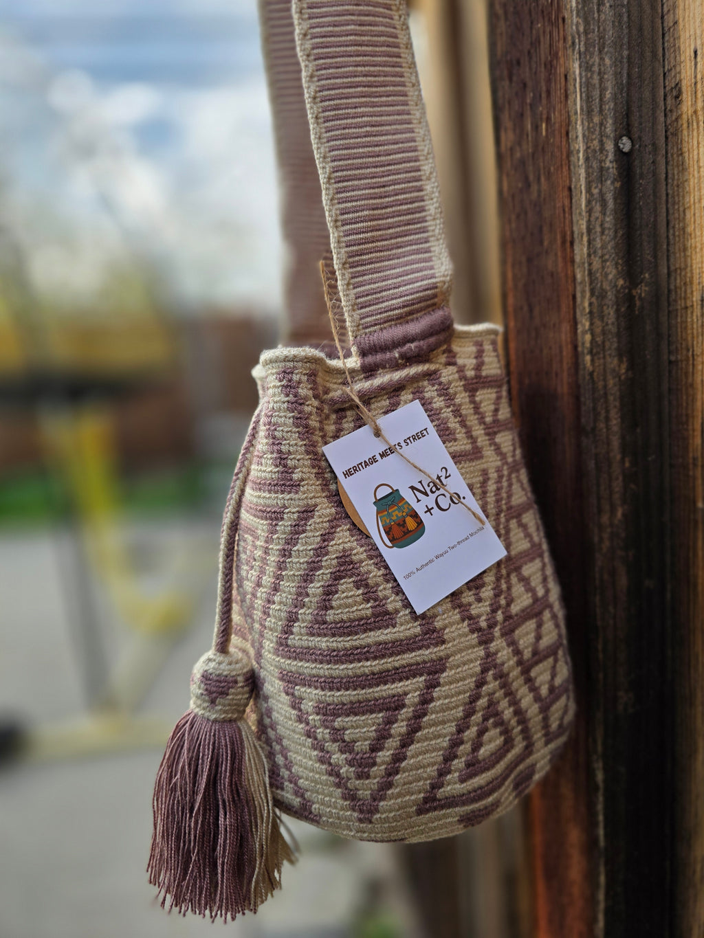 Heirloom Path
Small Two-Thread Mochila