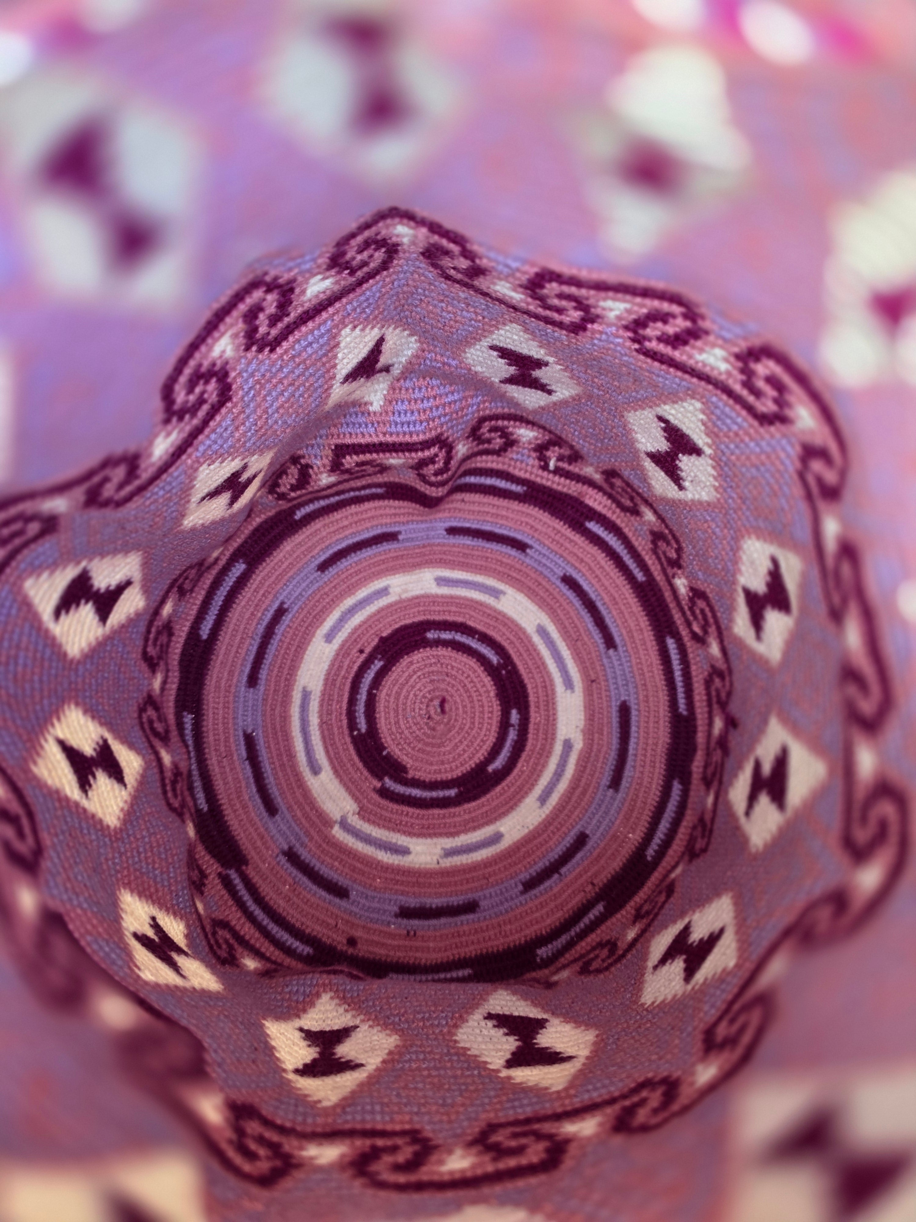 Plum Rose
Medium | One-Thread