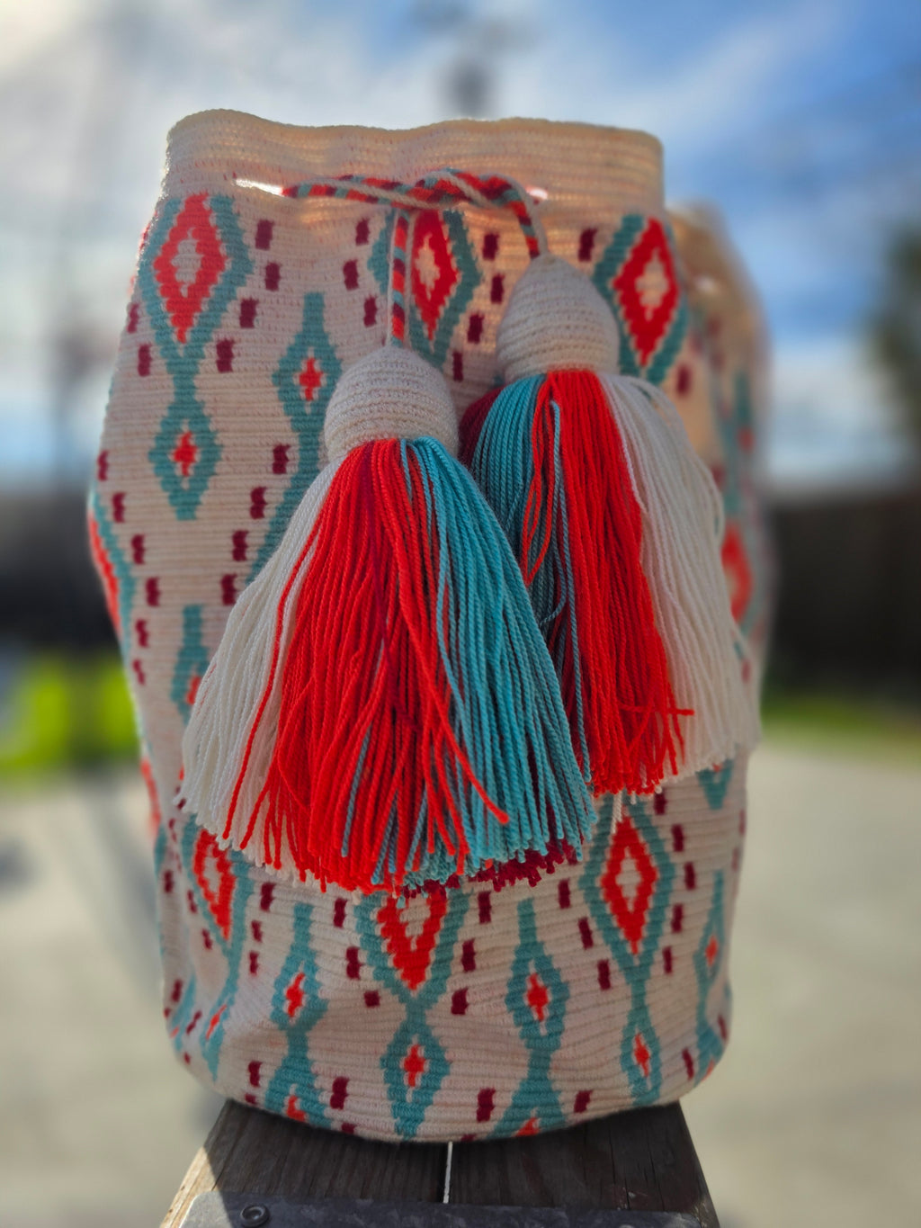 Desert Sun Mochila — Large (One-Thread)