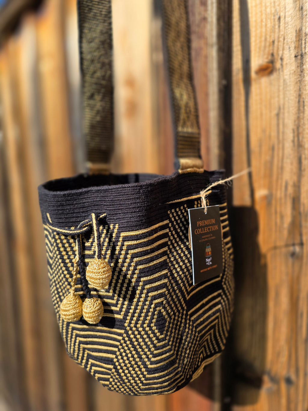 Collector’s Edition Keystone
Medium | One-Thread Mochila