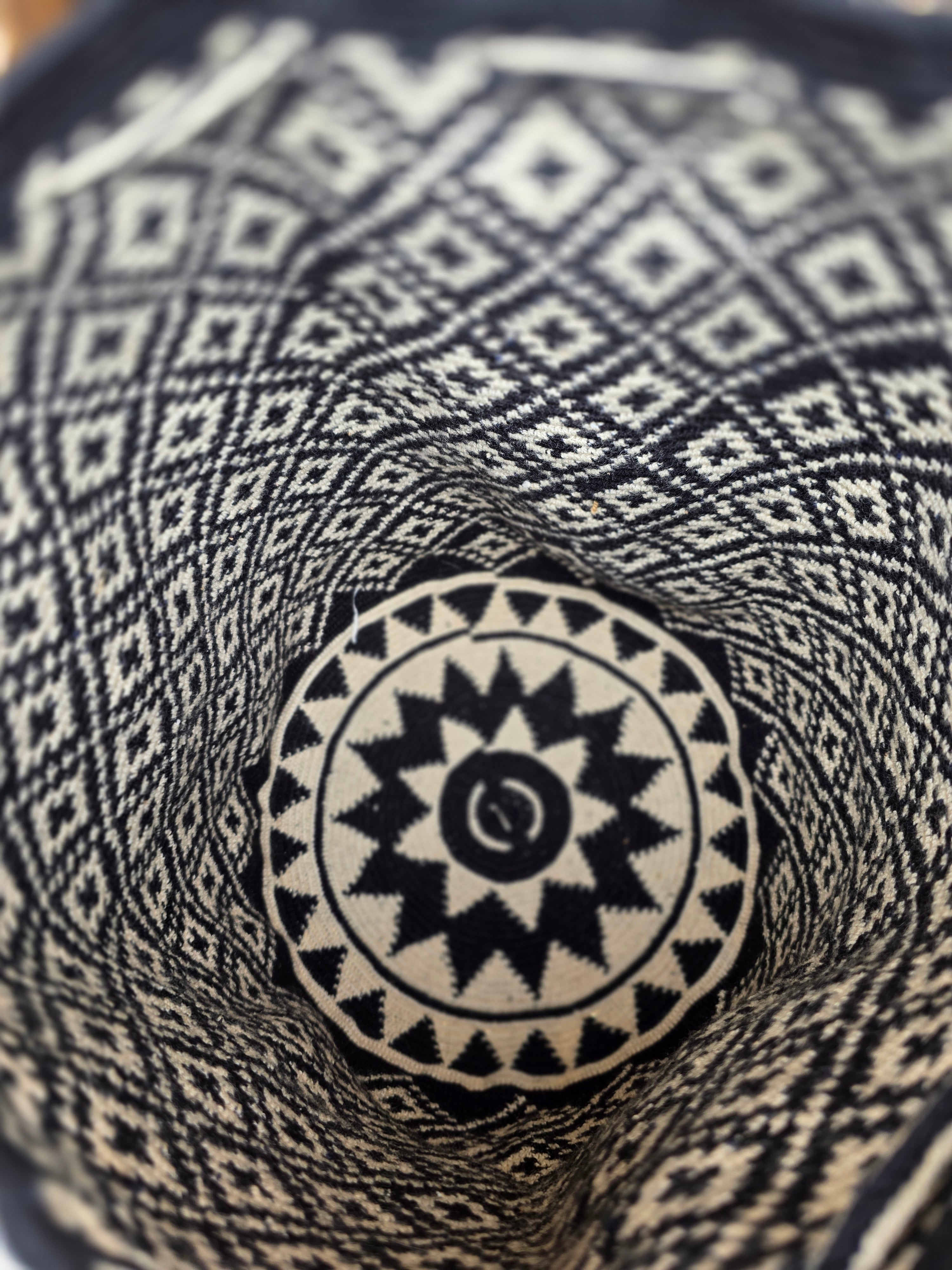 Sunburst Grid - Large One-thread