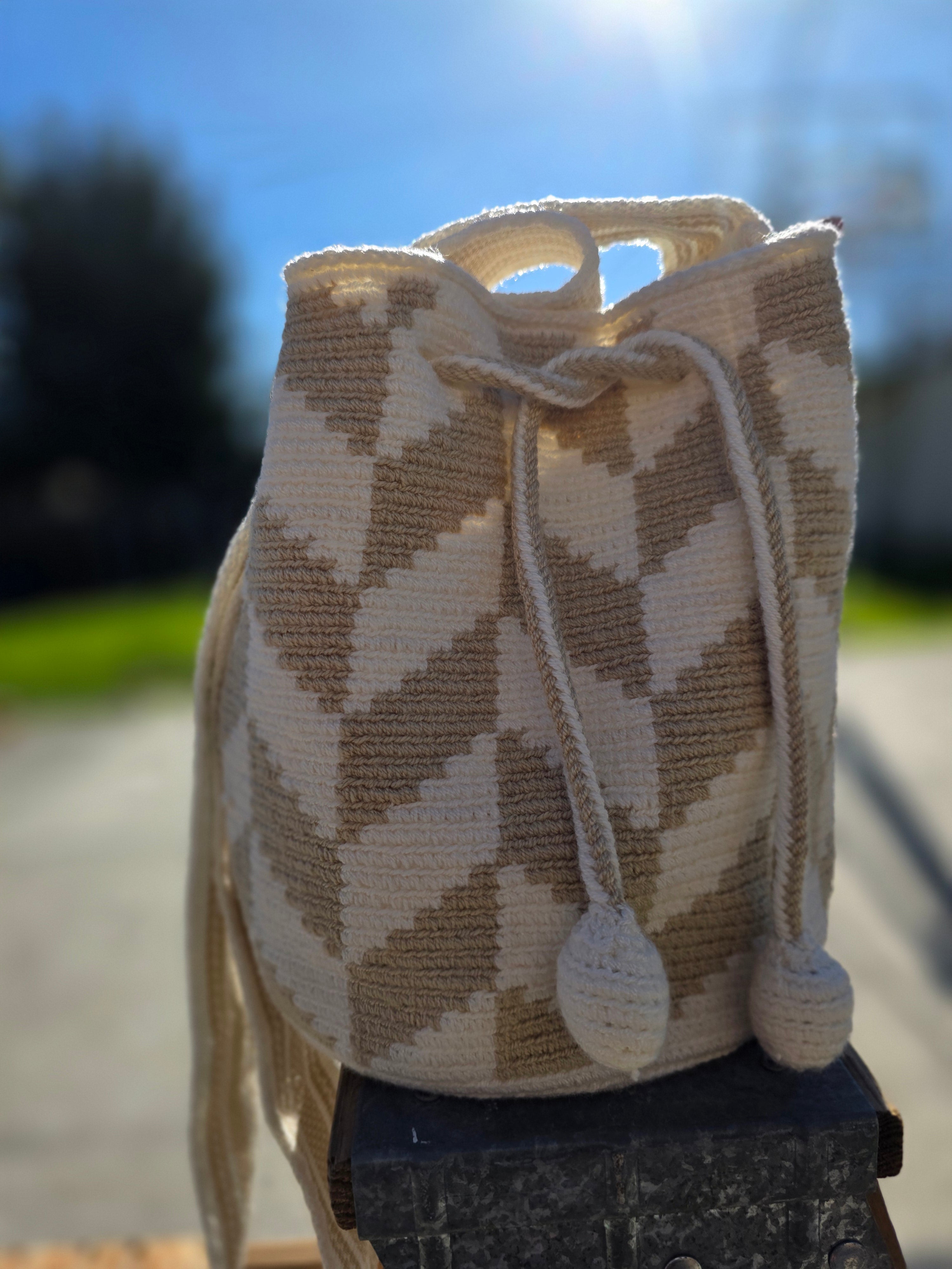 Mountain Flow- Two-Thread Mochila Small and Medium