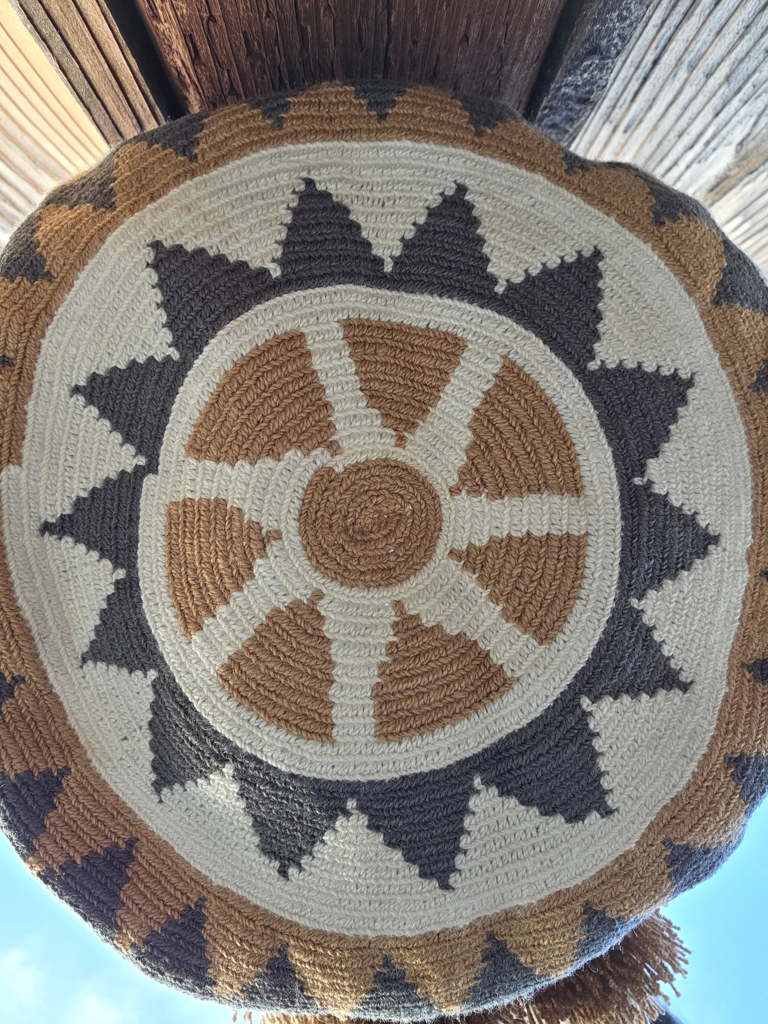 Radial
Medium | One-Thread Mochila