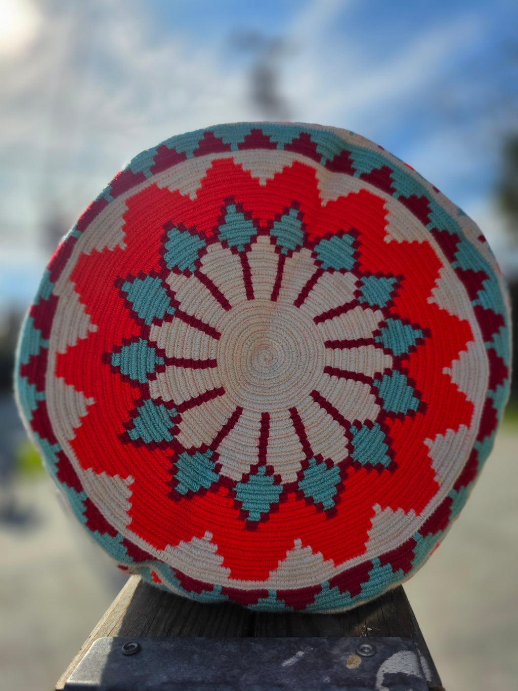 Desert Sun Mochila — Large (One-Thread)