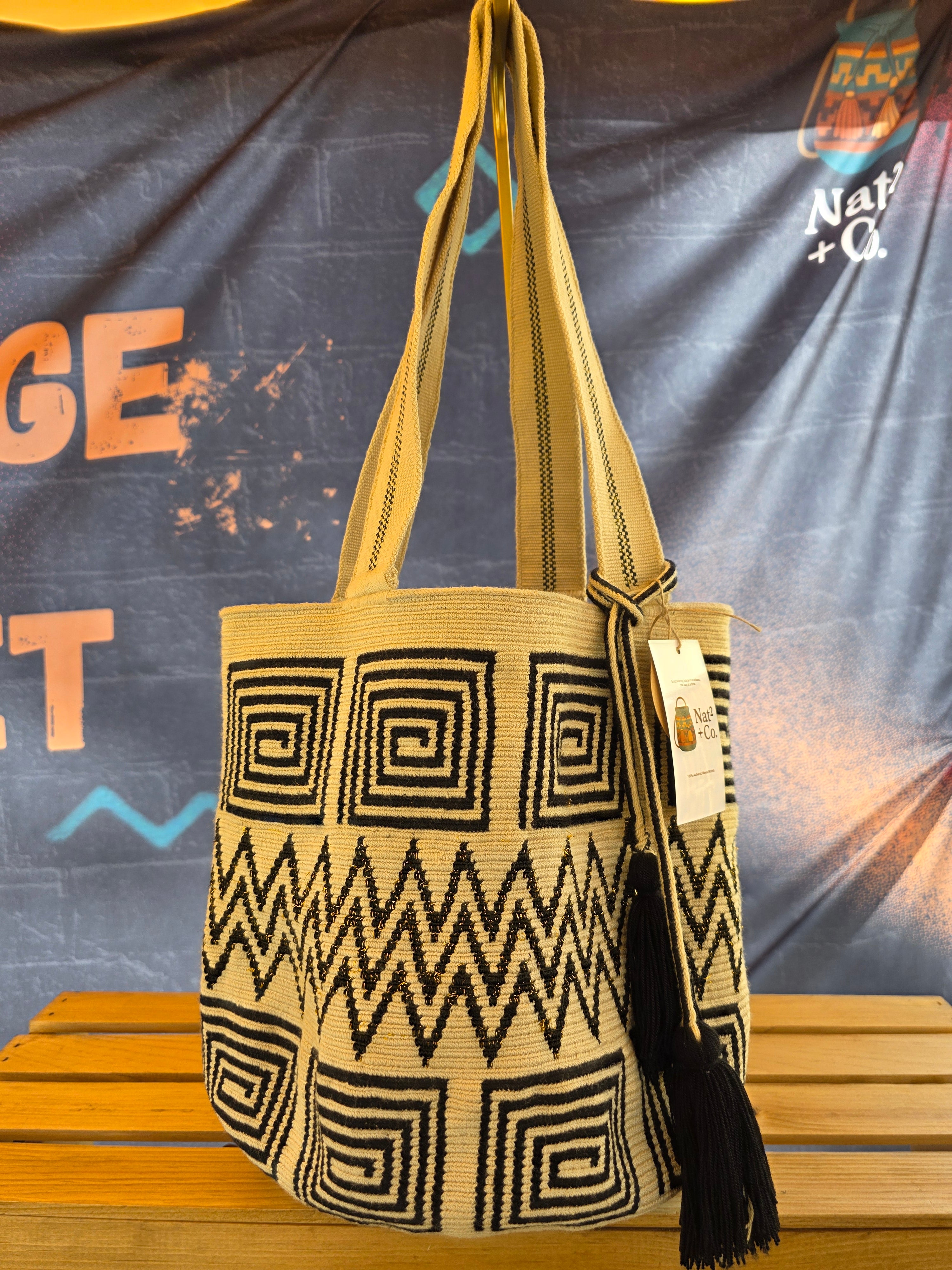 Solara (Solar/Sun)– One-Thread Metallic Wayuu Tote Bag