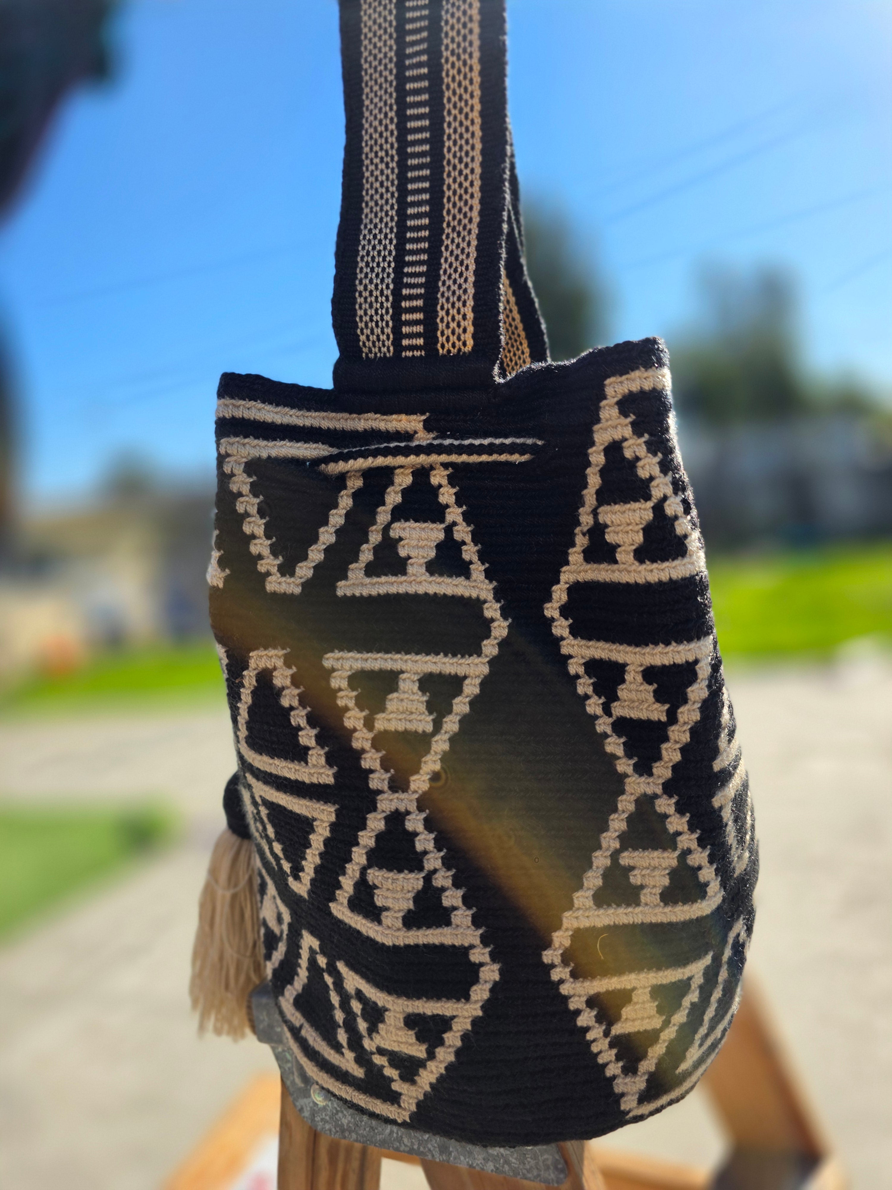 Onyx Triangular Mochila