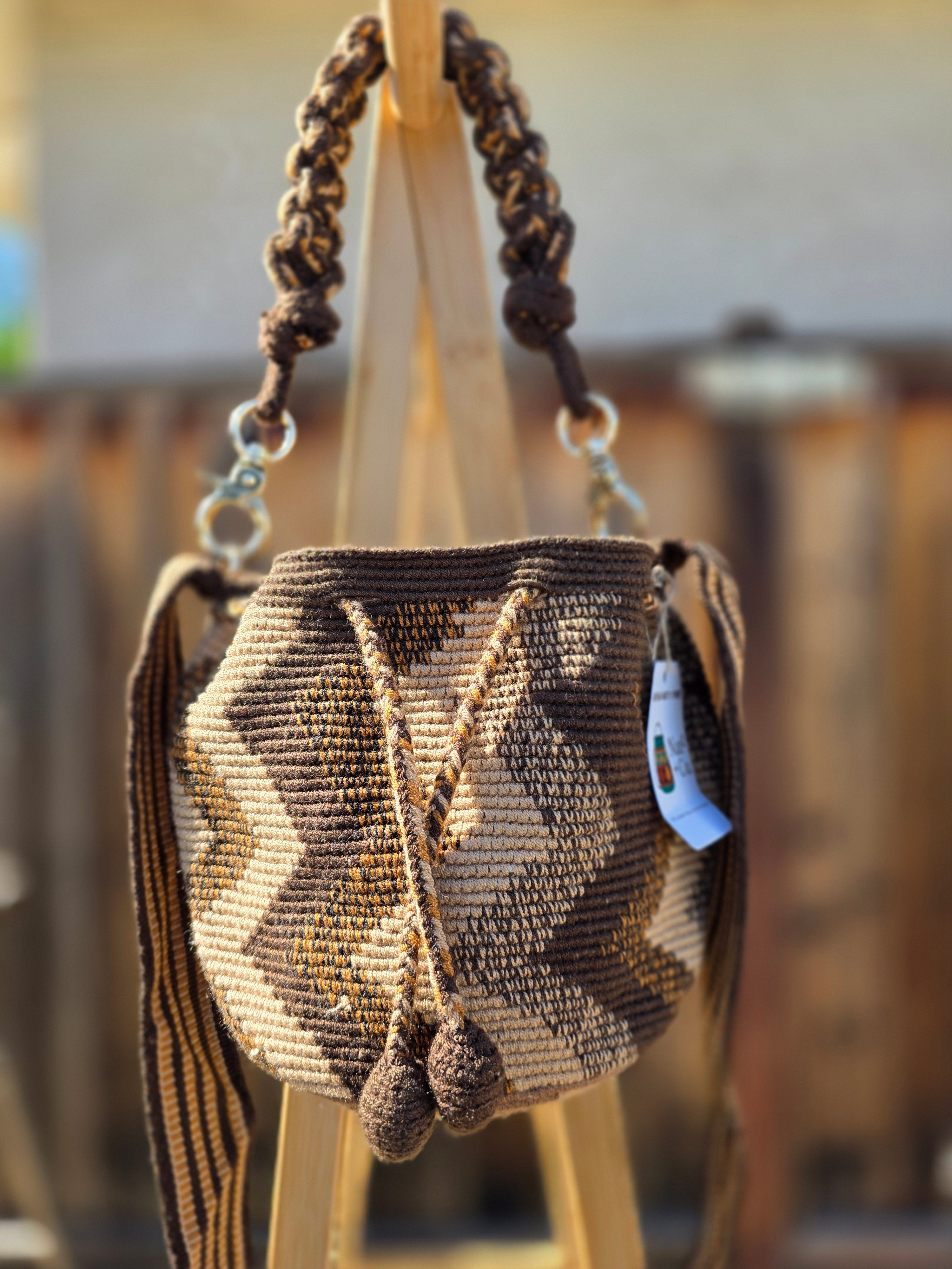 Small Double-strap Two-Thread Mochilas