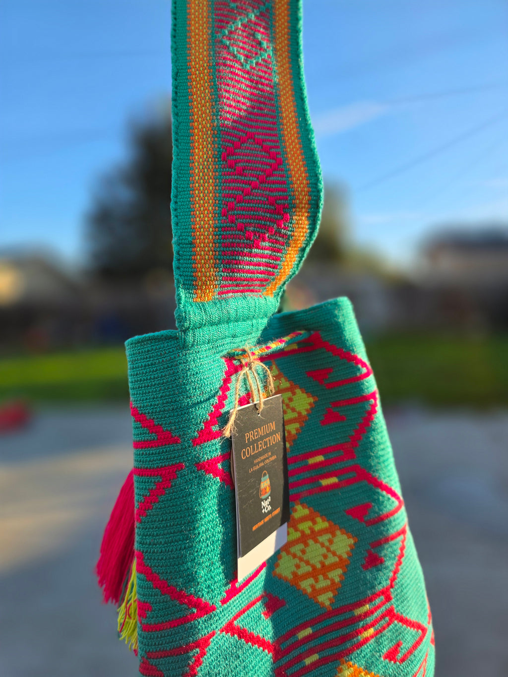 Tropical Circuit - One-thread Large - Premium
