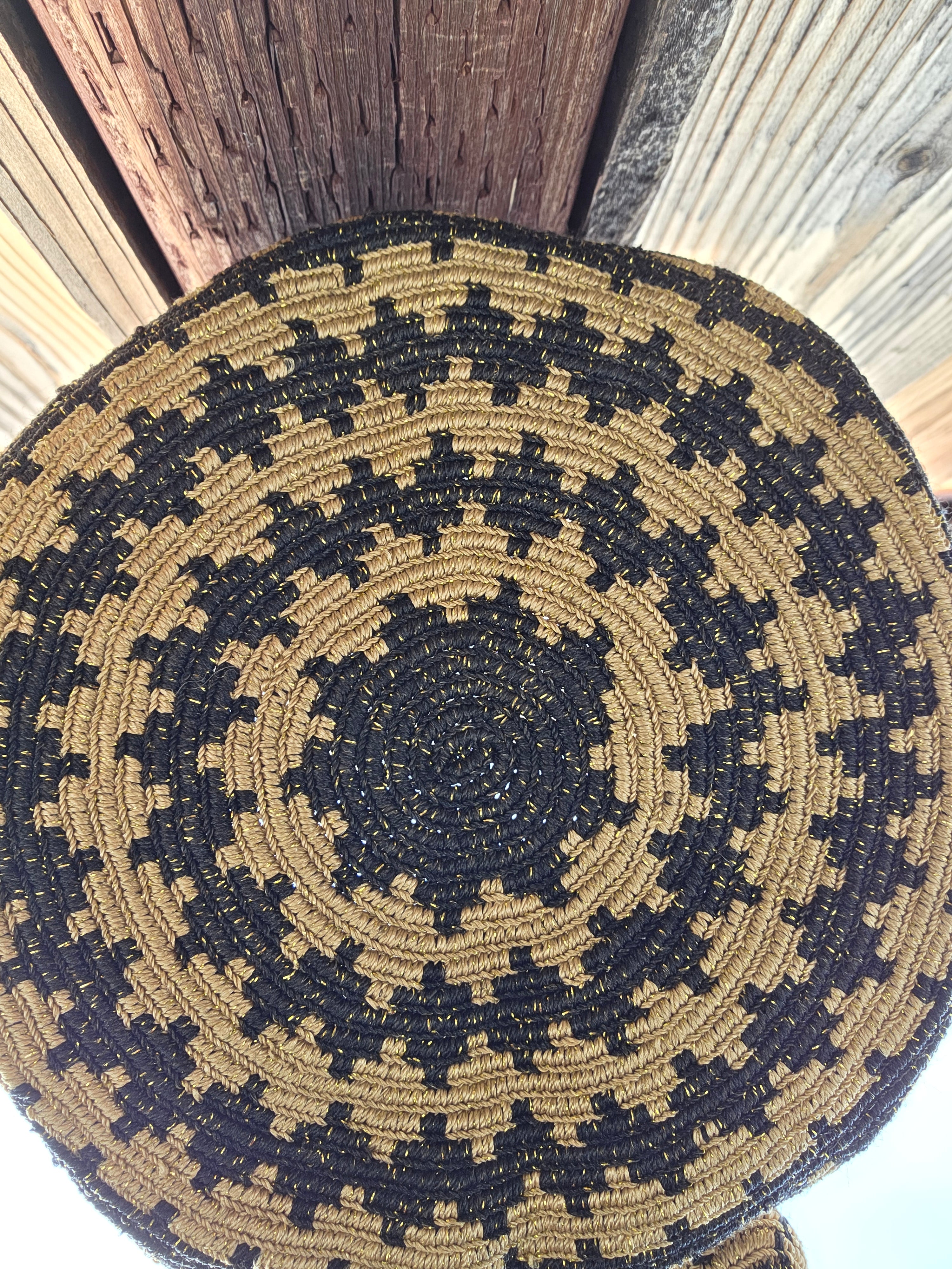 Midnight Radiance
Metallic Silk One-Thread Wayuu Mochila