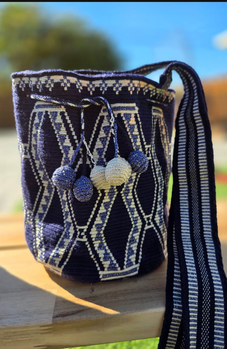 Collector's Edition-Midnight Blue with Metallic Mochila Medium