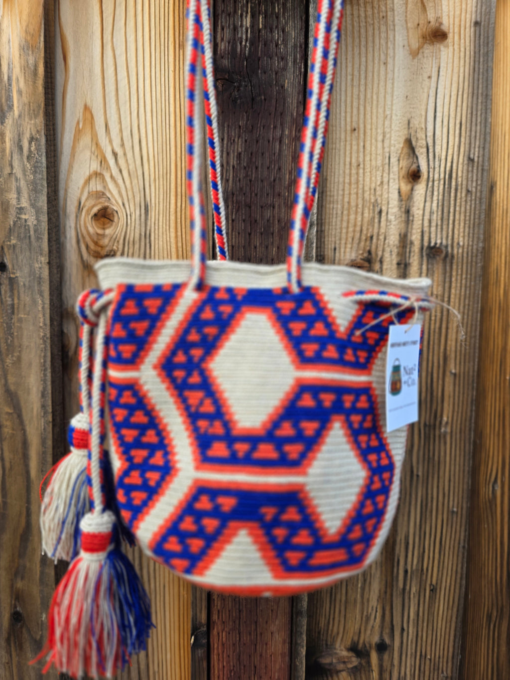 Hexline
Small Two-Thread Mochila