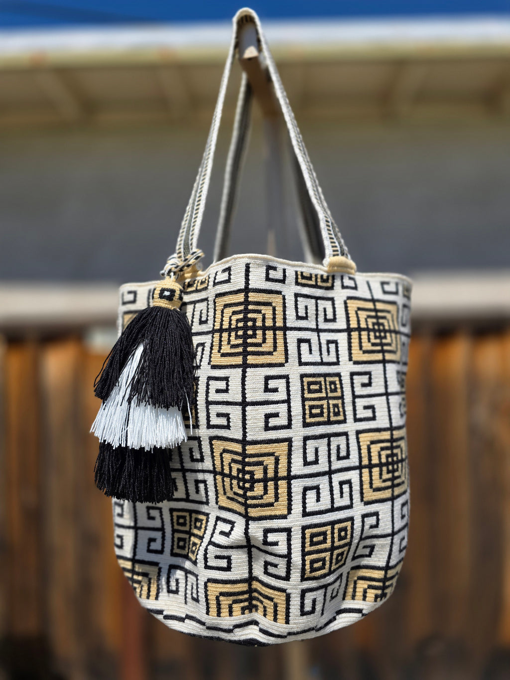 Ivory Labyrinth- Premium One-Thread Tote