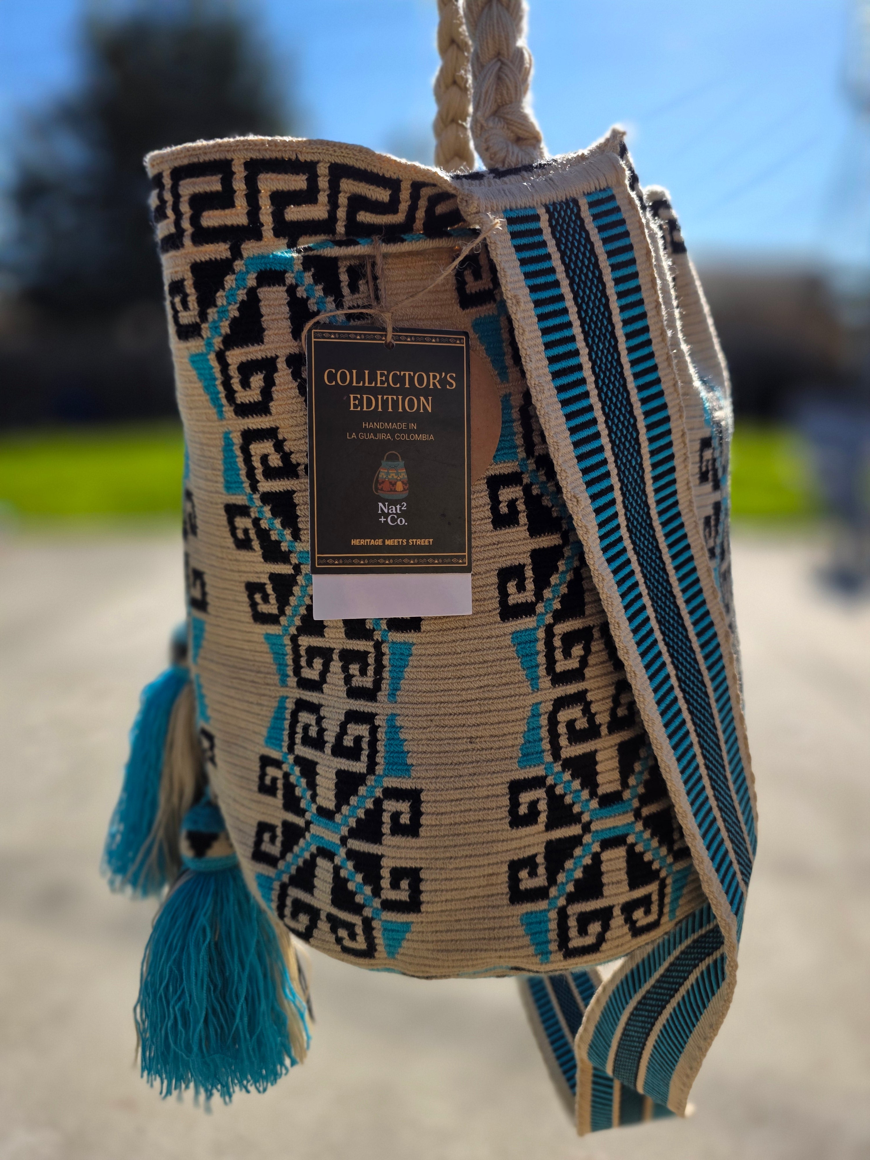 Azure Labyrinth — Collector’s Edition Wayuu Mochila Large