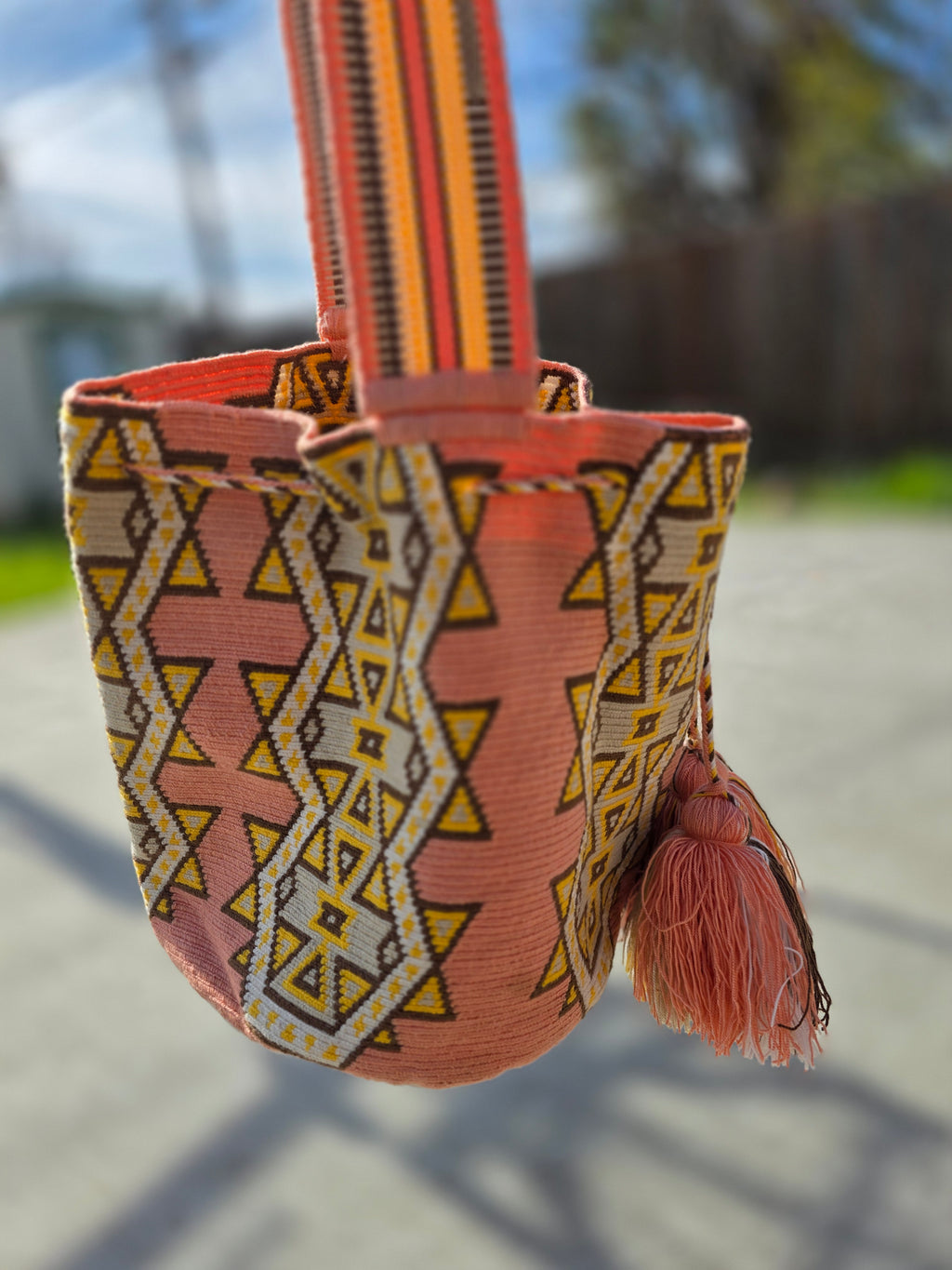 Golden Path Mochila — Large (One-Thread)