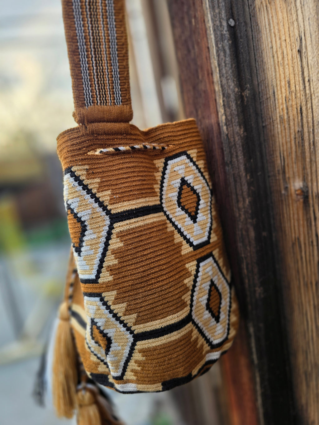 Saddle Sand
Medium | One-Thread