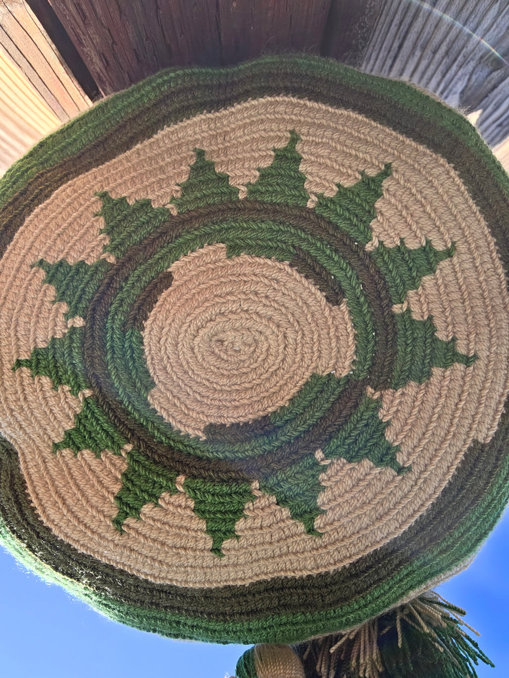 Forest Grid Mochila — Medium (Two-Thread)