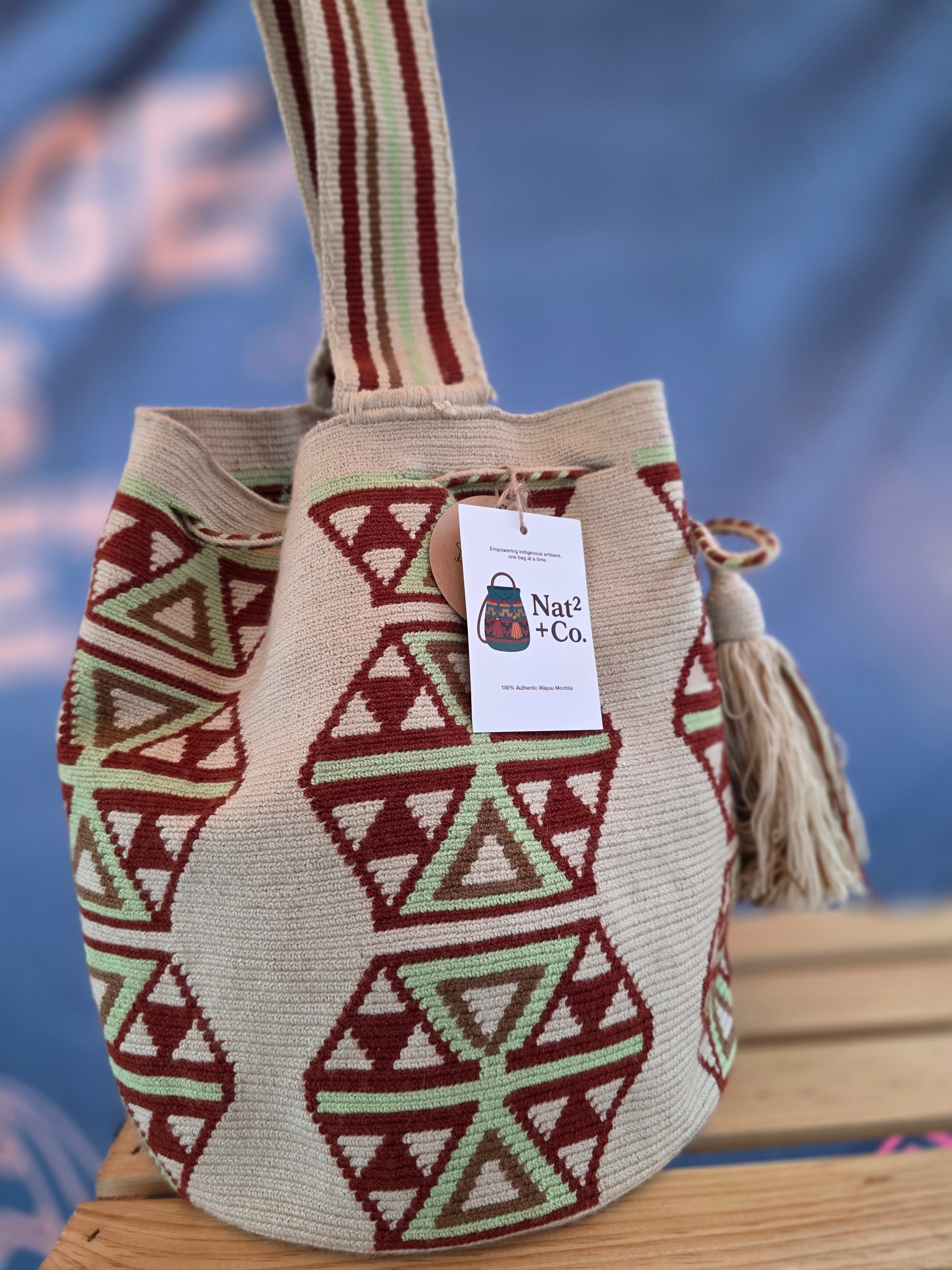 Mesa –One-Thread Wayuu Mochila Large