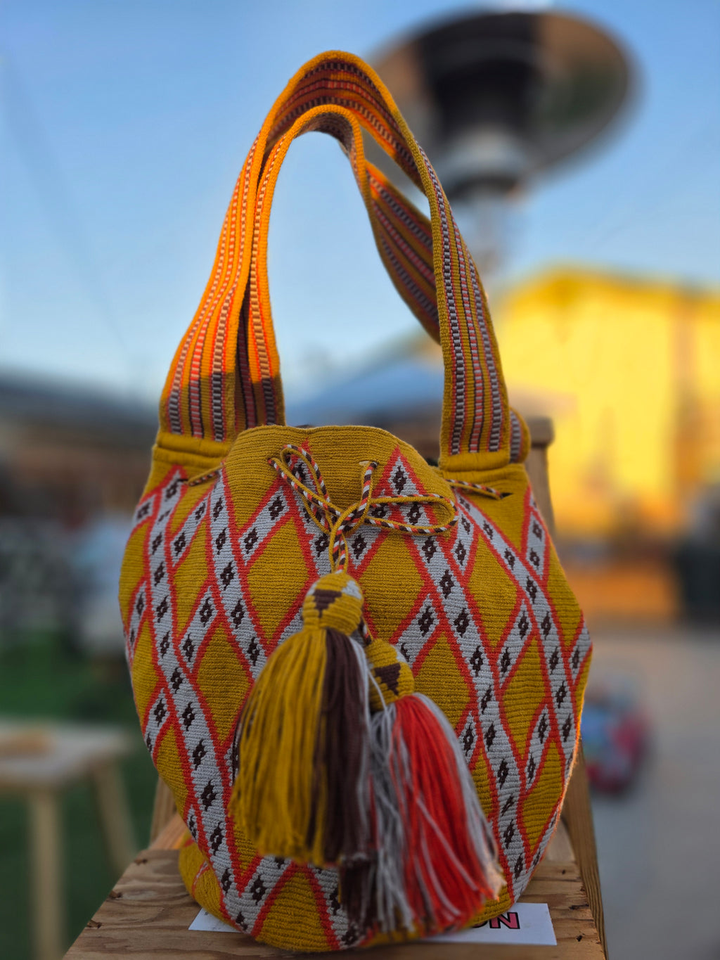 Amber Horizon- One-thread Thread Shoulder Bag Mochila