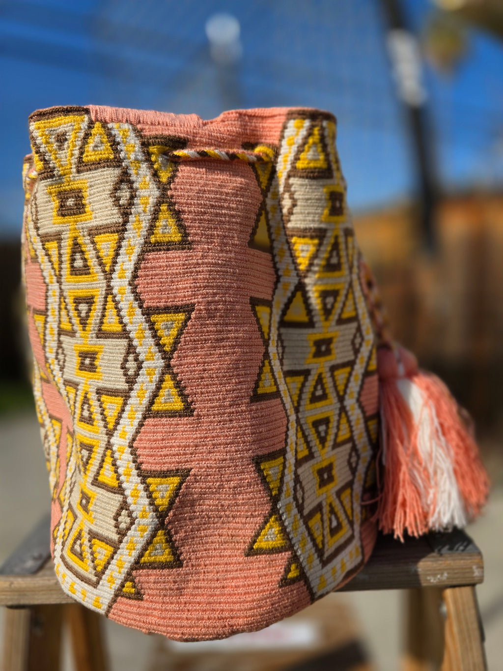 Golden Path Mochila — Large (One-Thread)