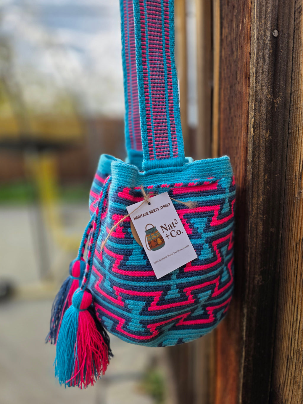 Vibe
Small Two-Thread Mochila