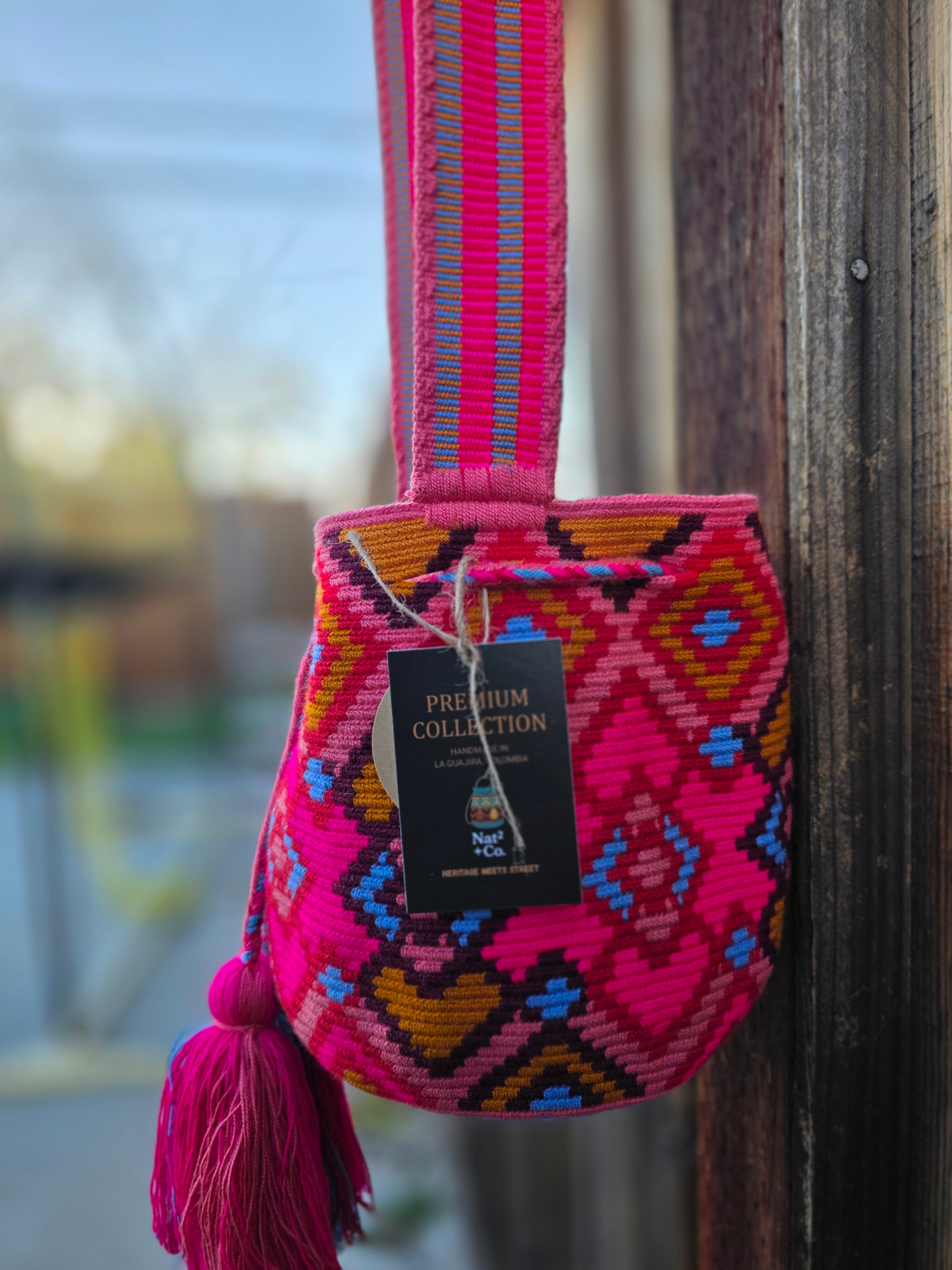 Pulse Bloom

Medium One-Thread Mochila