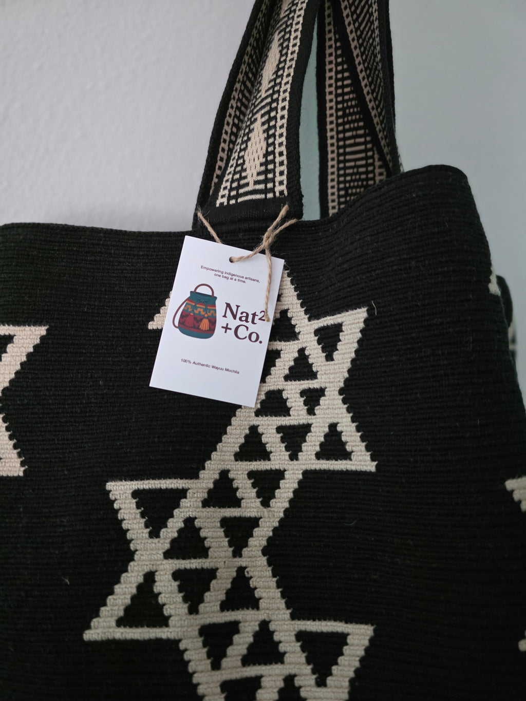 Sombra – Handwoven Wayuu Tote